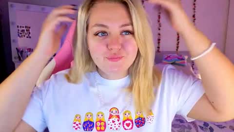 HornyCakee online show from October 2025 09:40:02 AM