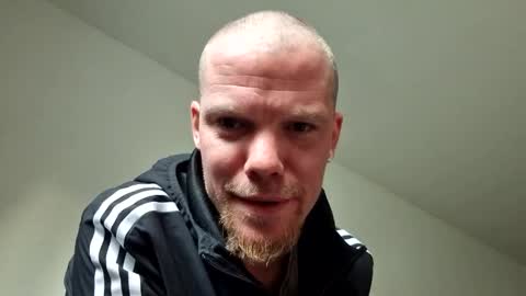 hornycologne4200 online show from March 2026 04:56:02 PM