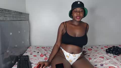 hornygal256 online show from October 2025 09:06:02 AM