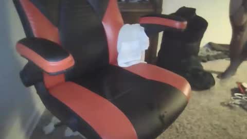 hornyguy65428 online show from October 2025 02:12:01 AM