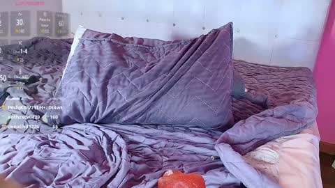 Snapshot of hornyhousekeeper_ chatting on January 2025 03:56:02 PM Valentina online show from January 2025 03:56:02 PM