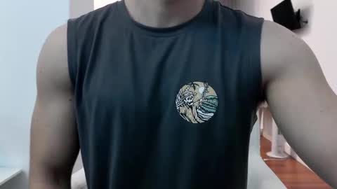 hornyspaniard93 online show from April 2026 05:16:02 PM