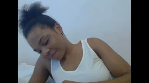 Snapshot of hornyxbum chatting on March 2025 10:40:02 AM hornyxbum online show from March 2025 10:40:02 AM