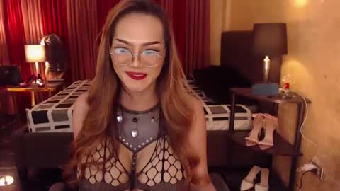 Snapshot of horsecockjackie chatting on December 2024 07:36:01 PM horsecockjackie online show from December 2024 07:36:01 PM
