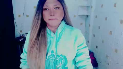 YOUR MAJESTY LUCY PEARL online show from January 2025 05:26:02 AM