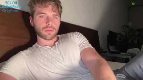 Edward aka Wolf online show from November 2025 01:27:02 AM