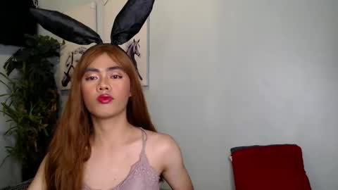 Rylle online show from December 2024 05:04:01 AM