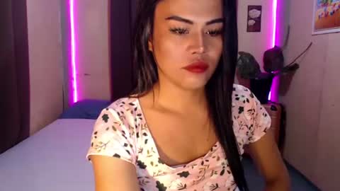 Snapshot of hot_babe0802 chatting on July 2026 03:15:01 PM HANNA online show from July 2026 03:15:01 PM