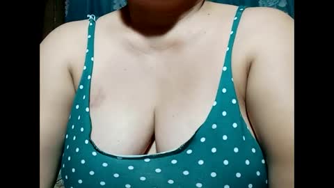 hot_boobs21 online show from February 2025 11:55:01 AM
