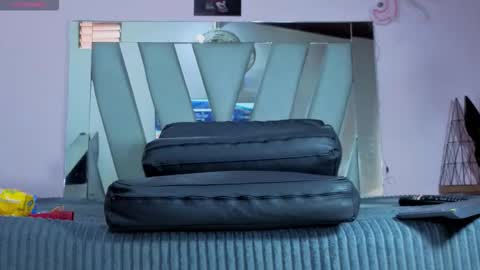 destinyk online show from November 2025 12:44:02 PM