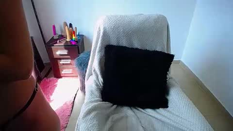 angie online show from March 2026 07:29:01 PM