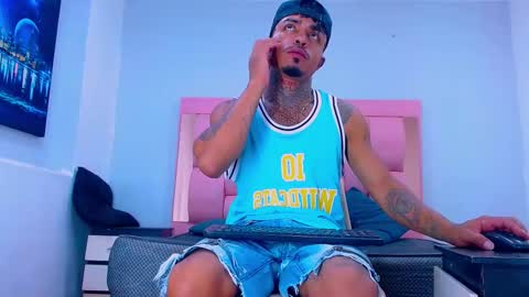 SEXY COUPLE  online show from February 2026 12:34:01 PM