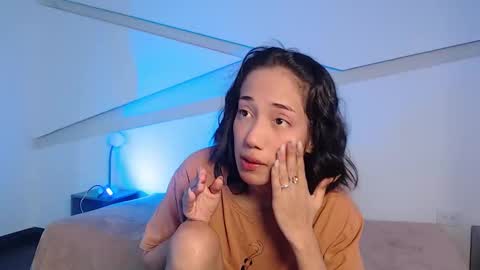 Alana online show from January 2026 09:28:02 PM