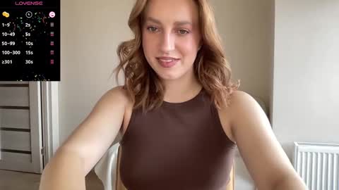 Lina online show from October 2025 11:31:02 AM