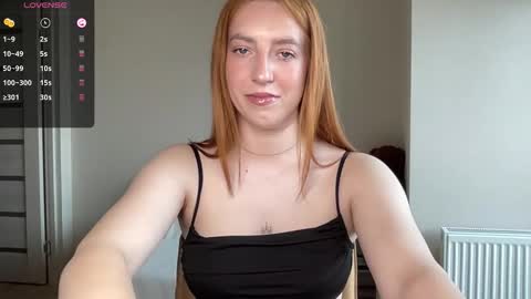 Snapshot of hot_lliinns chatting on May 2026 07:37:01 AM Lina online show from May 2026 07:37:01 AM