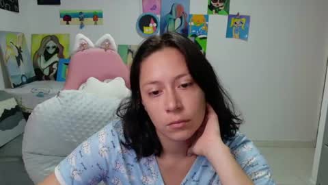Mia online show from July 2026 02:23:01 PM