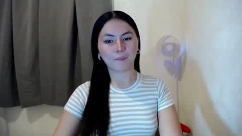 Nikki  online show from November 2025 10:26:02 AM