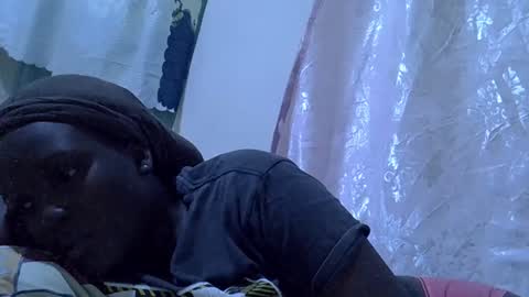 RAYLAH online show from February 2026 10:43:02 PM