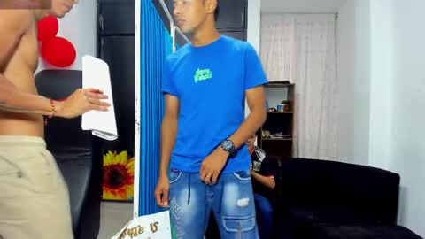 Snapshot of hot_sexmature chatting on February 2025 01:58:01 PM Vanesa Oliver and Andrew online show from February 2025 01:58:01 PM