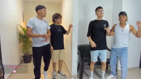 Snapshot of hot_sexmature chatting on October 2025 11:14:02 PM Vanesa Oliver and Andrew online show from October 2025 11:14:02 PM