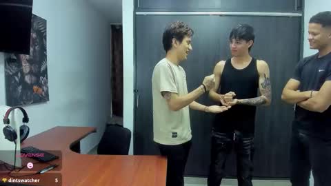 Vanesa Oliver and Andrew online show from January 2026 11:14:02 AM