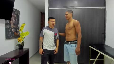 Vanesa Oliver and Andrew online show from February 2026 05:23:02 AM