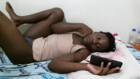 hot_shannia online show from November 2025 06:30:01 PM