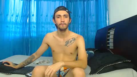 Snapshot of hot_sharks__ chatting on September 2025 11:21:02 AM Hot Sharks online show from September 2025 11:21:02 AM