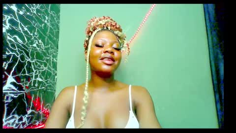 Stella online show from February 2025 09:57:01 PM