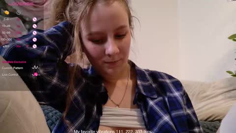 Hot Thumbelina online show from February 2026 06:26:01 AM