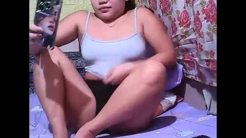 Snapshot of hot_tricia05 chatting on February 2025 10:58:02 AM hot_tricia05 online show from February 2025 10:58:02 AM