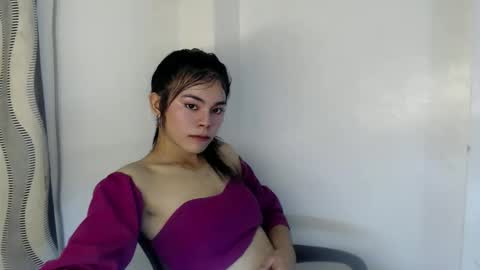 Yanna online show from June 2026 09:32:02 PM