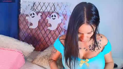 Alana online show from October 2025 12:19:02 PM