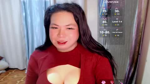 Snapshot of hotasian_mama chatting on September 2025 08:14:02 AM Grace online show from September 2025 08:14:02 AM