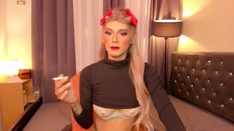 Snapshot of hotasiankenn chatting on November 2025 10:26:02 PM Kenny online show from November 2025 10:26:02 PM