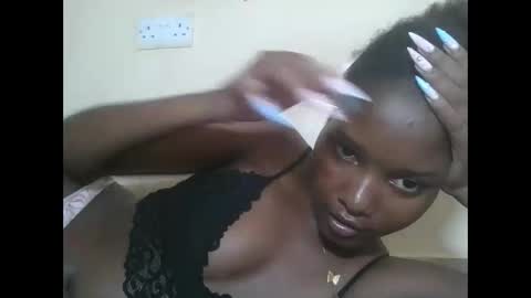 love online show from November 2025 07:35:01 PM