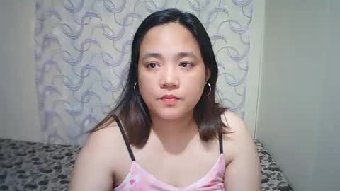 Snapshot of hotbabymomma chatting on February 2025 01:00:01 AM Lynn online show from February 2025 01:00:01 AM