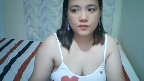 Snapshot of hotbabymomma chatting on February 2025 05:22:01 AM Lynn online show from February 2025 05:22:01 AM