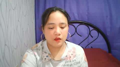 Snapshot of hotbabymomma chatting on March 2025 01:25:02 AM Lynn online show from March 2025 01:25:02 AM