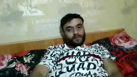Snapshot of hotbodyboy879506 chatting on May 2026 12:06:01 AM Mihai online show from May 2026 12:06:01 AM