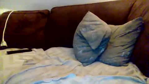 Snapshot of hotboy381 chatting on December 2024 06:04:02 PM hotboy381 online show from December 2024 06:04:02 PM