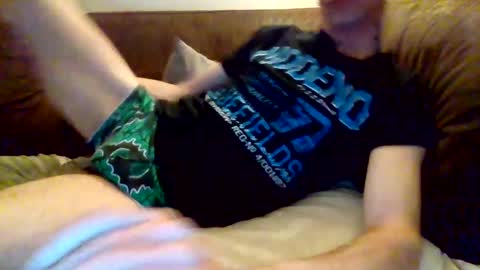 Snapshot of hotboy381 chatting on January 2025 06:16:02 PM hotboy381 online show from January 2025 06:16:02 PM