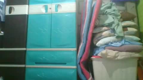 hotchicks4uxx online show from January 2026 01:19:01 AM