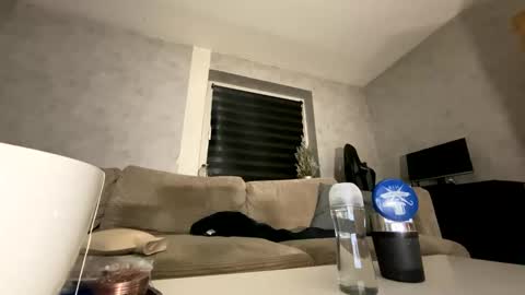 Hot Couple online show from January 2026 07:06:01 PM