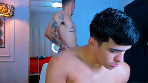 Hussain   aaron and Ekko online show from October 2025 07:48:01 PM