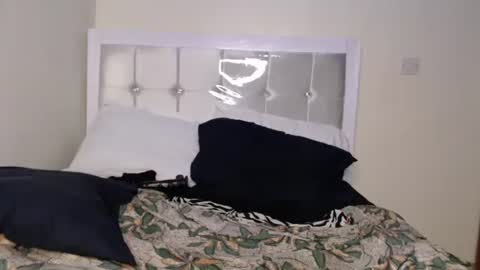 Hotcurvykeisha online show from January 2025 10:39:02 AM