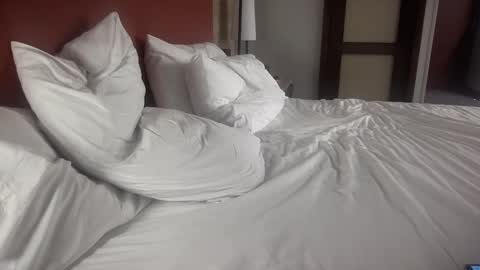 Snapshot of hotdogstuffer chatting on October 2025 12:22:02 AM hotdogstuffer online show from October 2025 12:22:02 AM