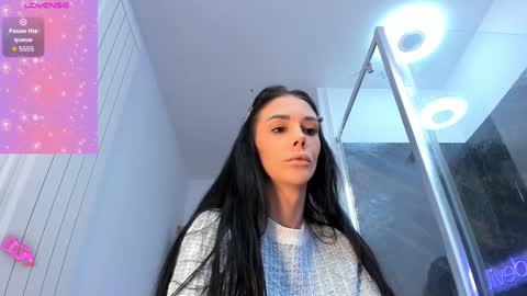 hotfallingdevil online show from October 2025 08:47:02 AM