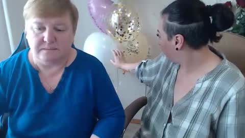 LimonkaFire online show from October 2025 09:21:01 AM