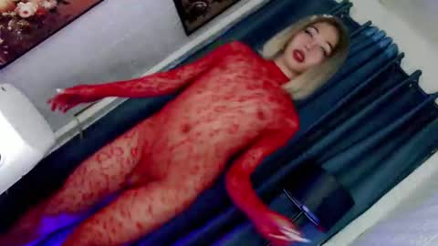 hotfucking_queen1111 online show from February 2026 08:59:02 AM